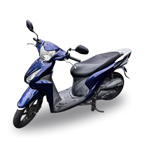 ホンダの110ccのスクーター、ディオの写真です。色は濃い青色です。